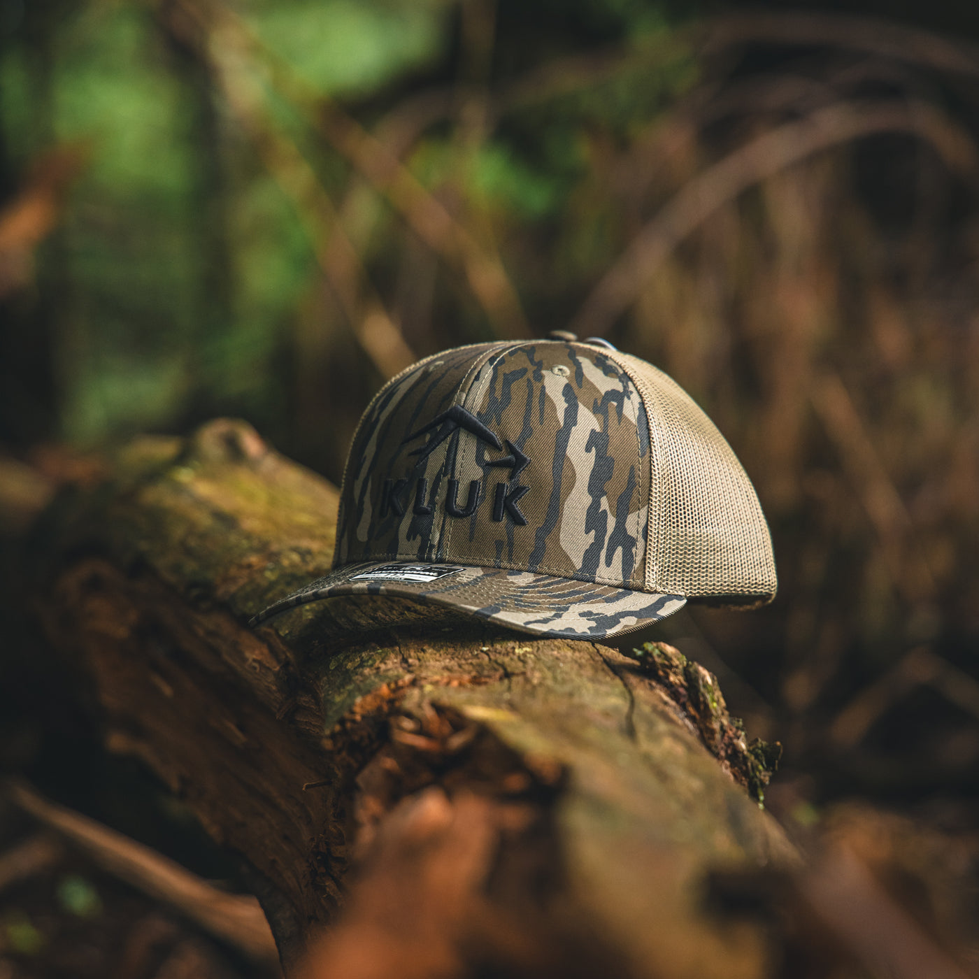 The Flydown Cap